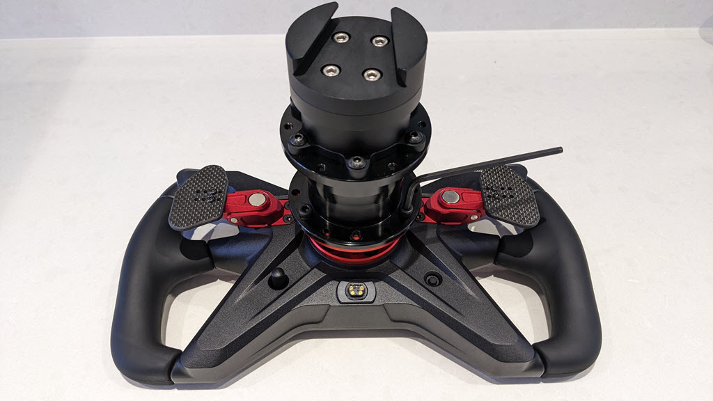 Tighten the bolts into the hub adapter