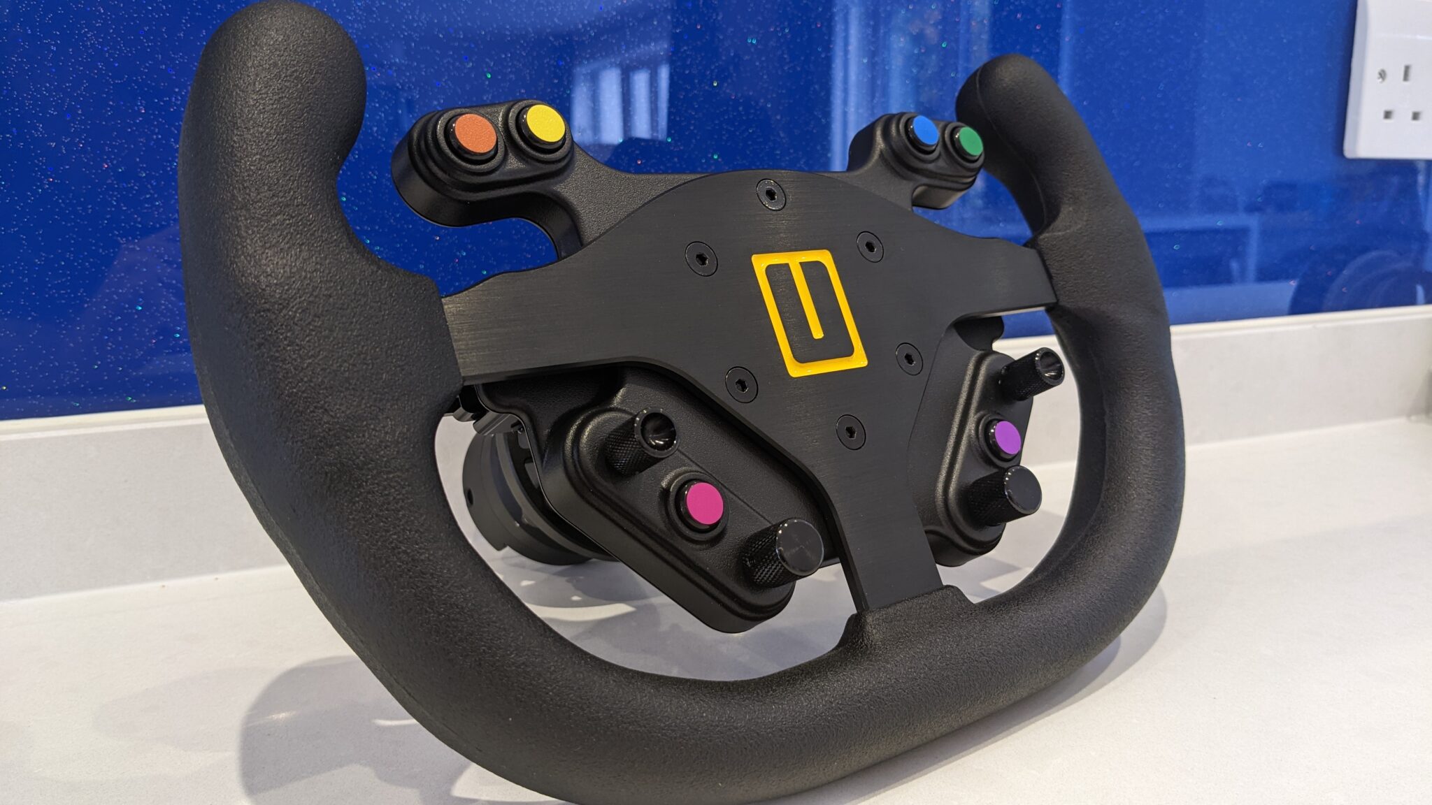 Turn Racing: R320 sim steering rim with BP2 button box review