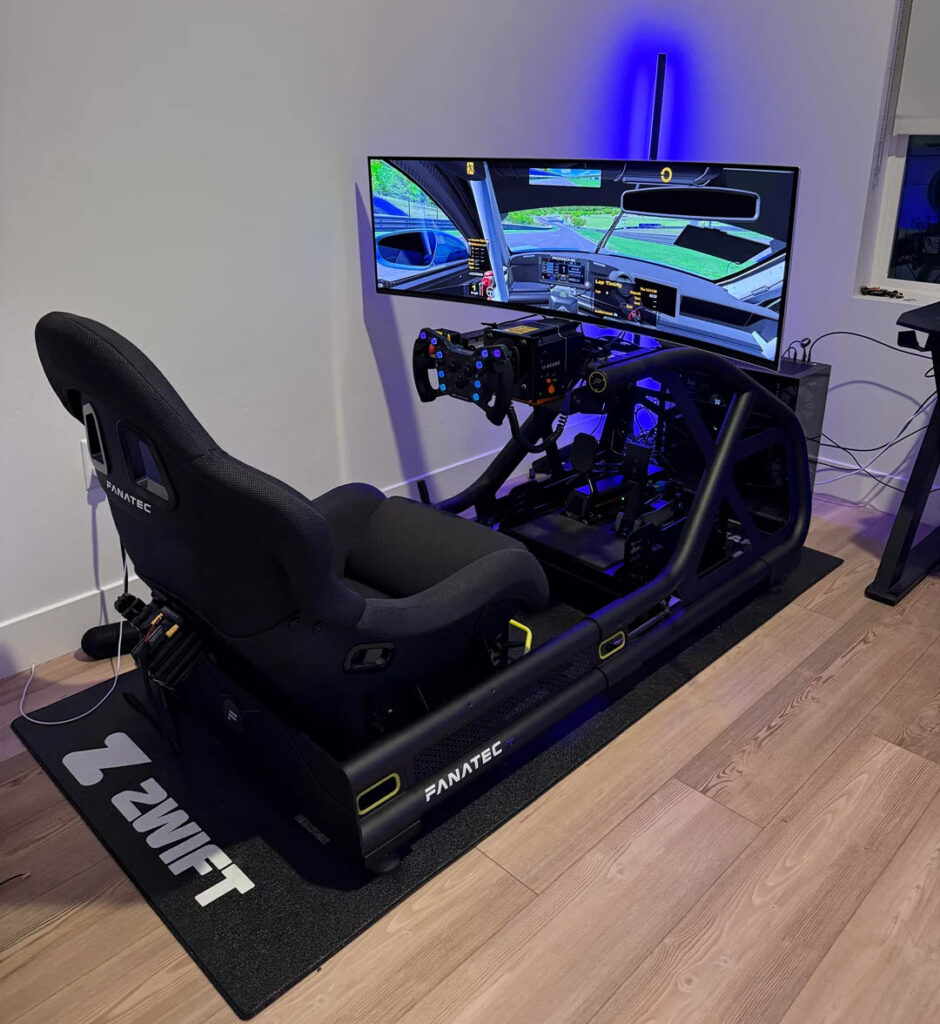 Very high end F1 simulator setup: Simucube 2 Pro, Fanatec Clubsport GT Cockpit