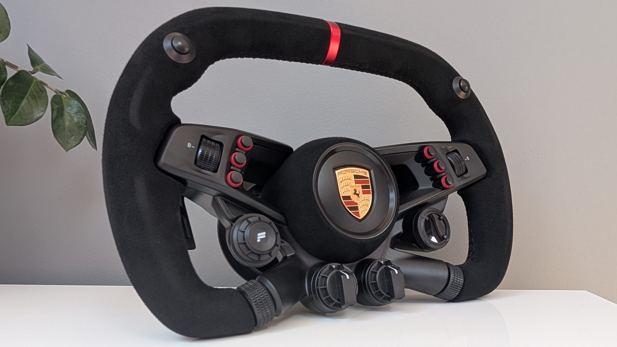 Fanatec CSL Elite Porsche Vision GT Wheel Review