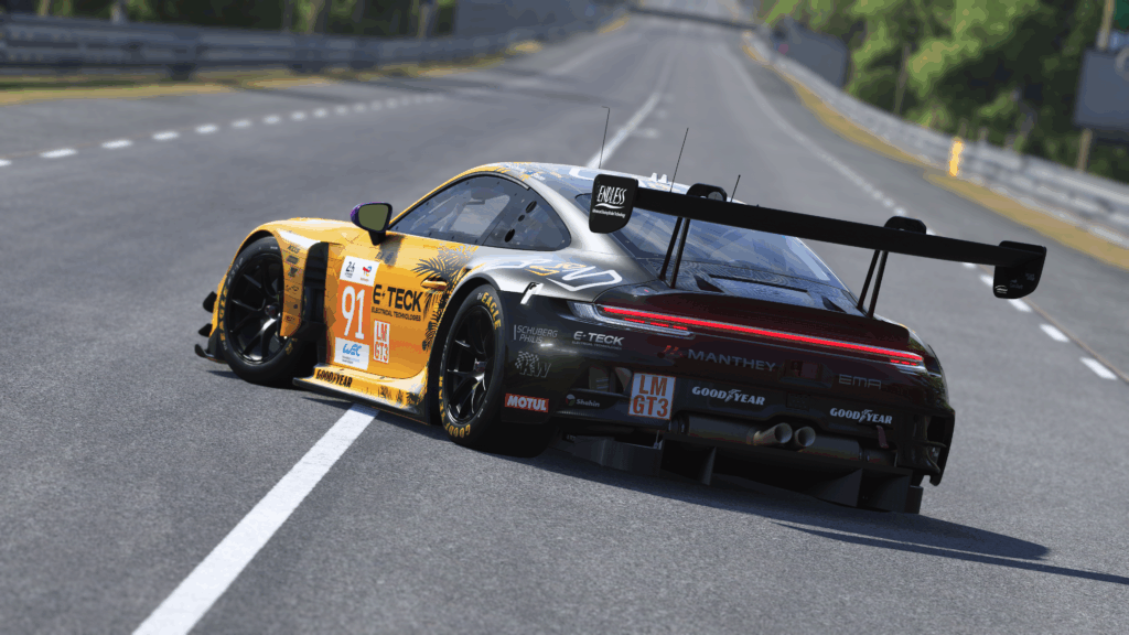 Porsche 911 GT3 R LMGT3