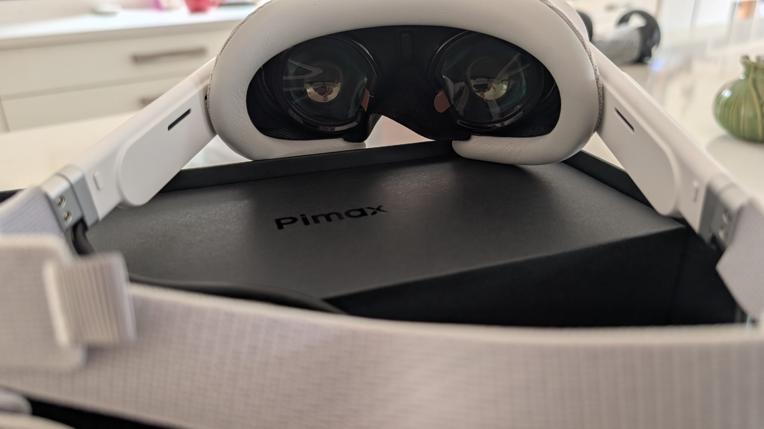 Rear view of the Pimax Dream Air showing the facial interface and the two pancake lenses