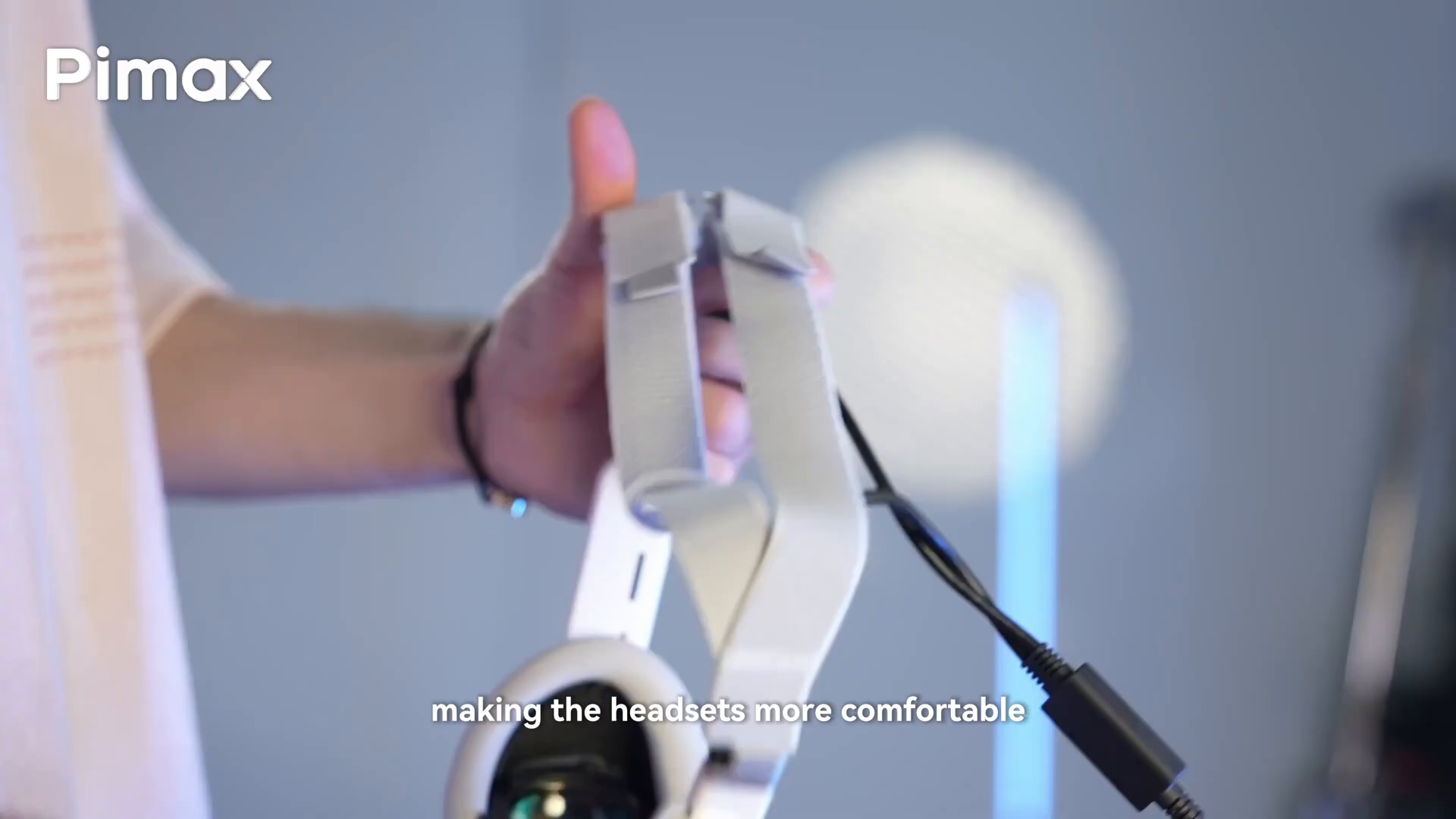 Pimax headset with the new Studioform fabric facial interface