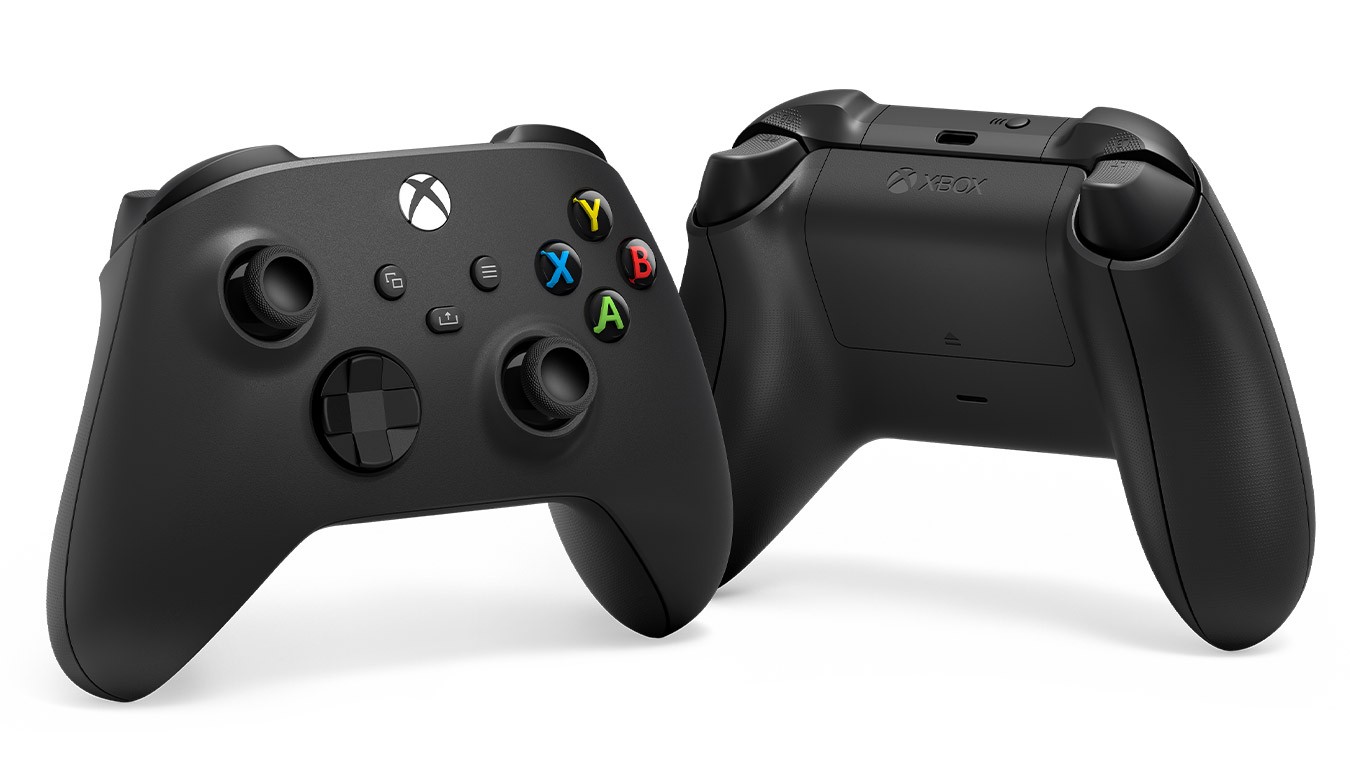 Xbox Wireless Controller in Carbon Black, front and back